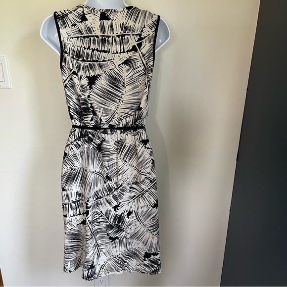 Tristan monochrome palm tree leaves dress - Picture 4 of 6